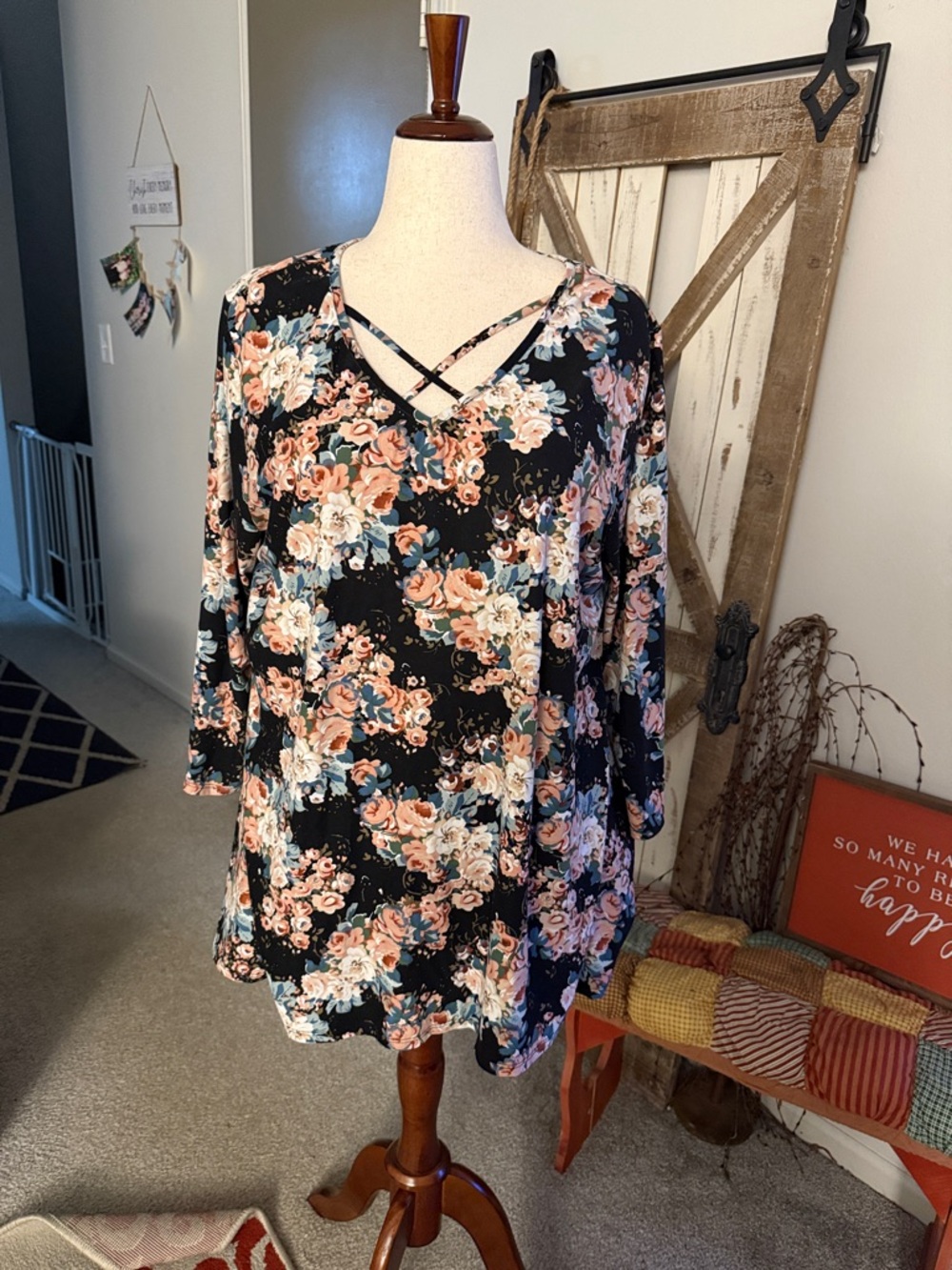 Floral Crisscross V-Neck Tunic Top - Black Multi